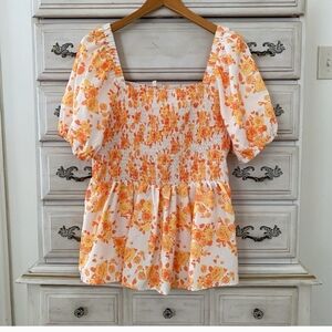 Excellent Condition! Vici Medium Orange Floral Smocked Women's Top